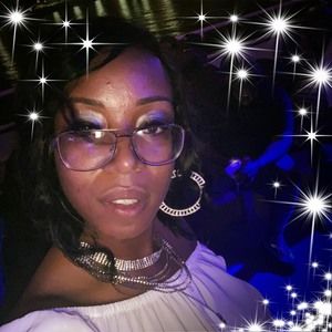 Meet your Posher, Latika